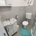 Apartment L&l