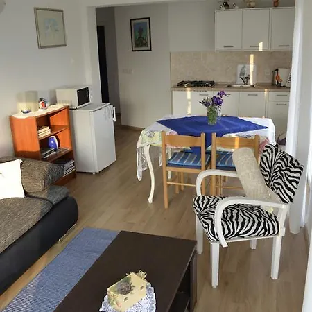L&l Apartment