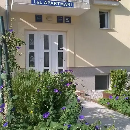 L&l Apartman *