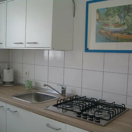L&l Apartment *