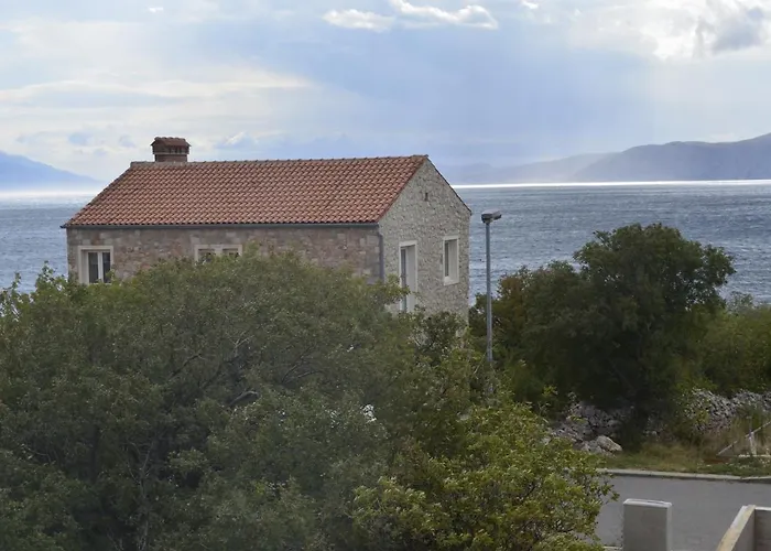 Διαμέρισμα L&l